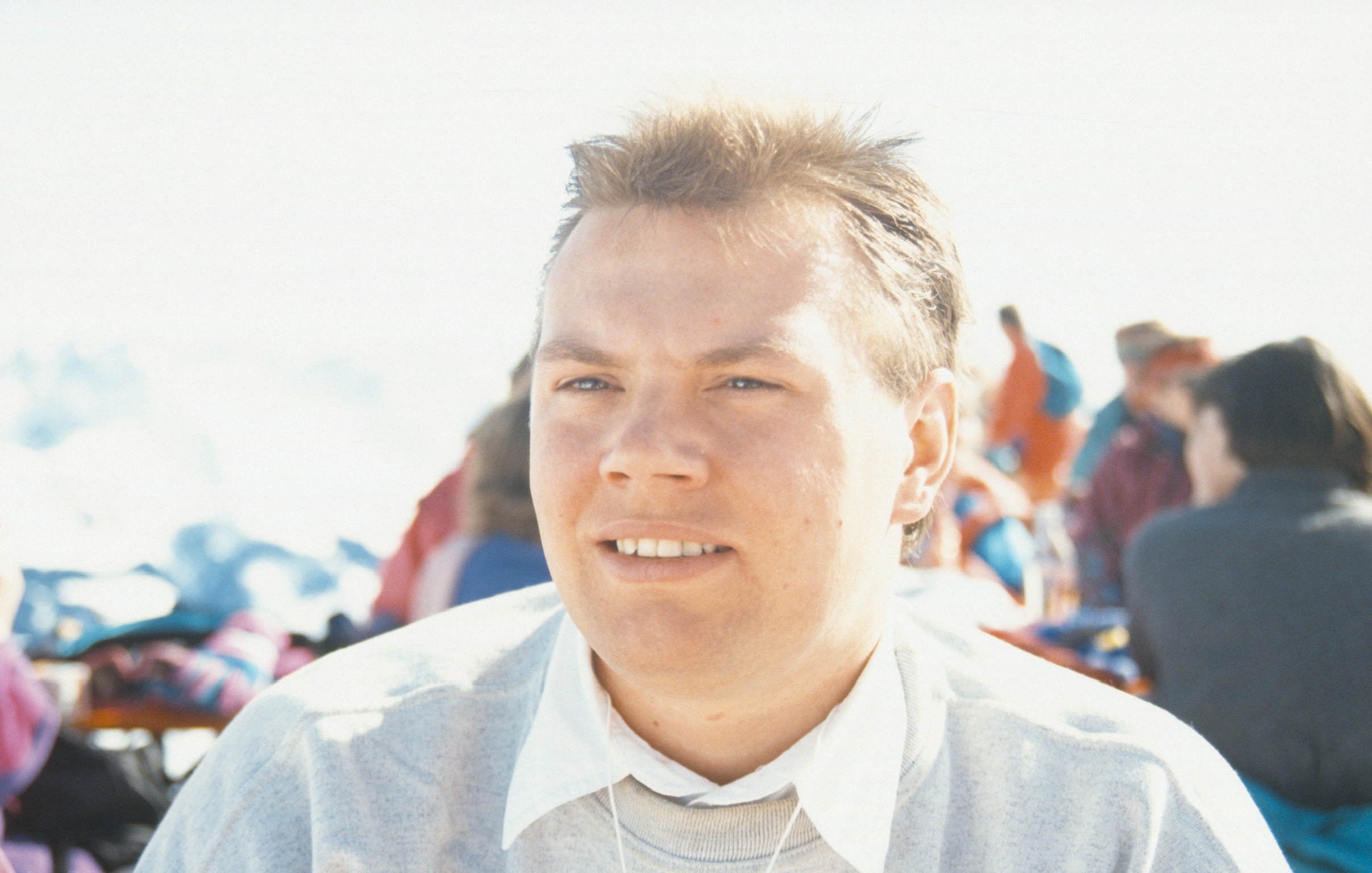 21E16A4D 61FE 4D12 B374 A3334F4D6AEA2020 03 06 0025