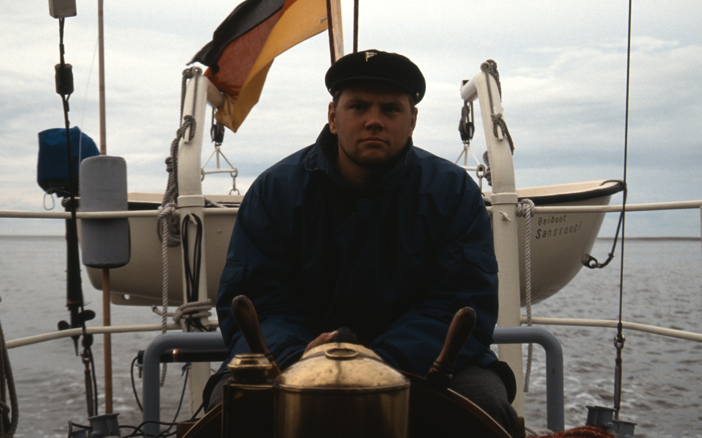 47710B04 4393 42E4 9D3C B88AF3DAC6B32020 03 04 1016