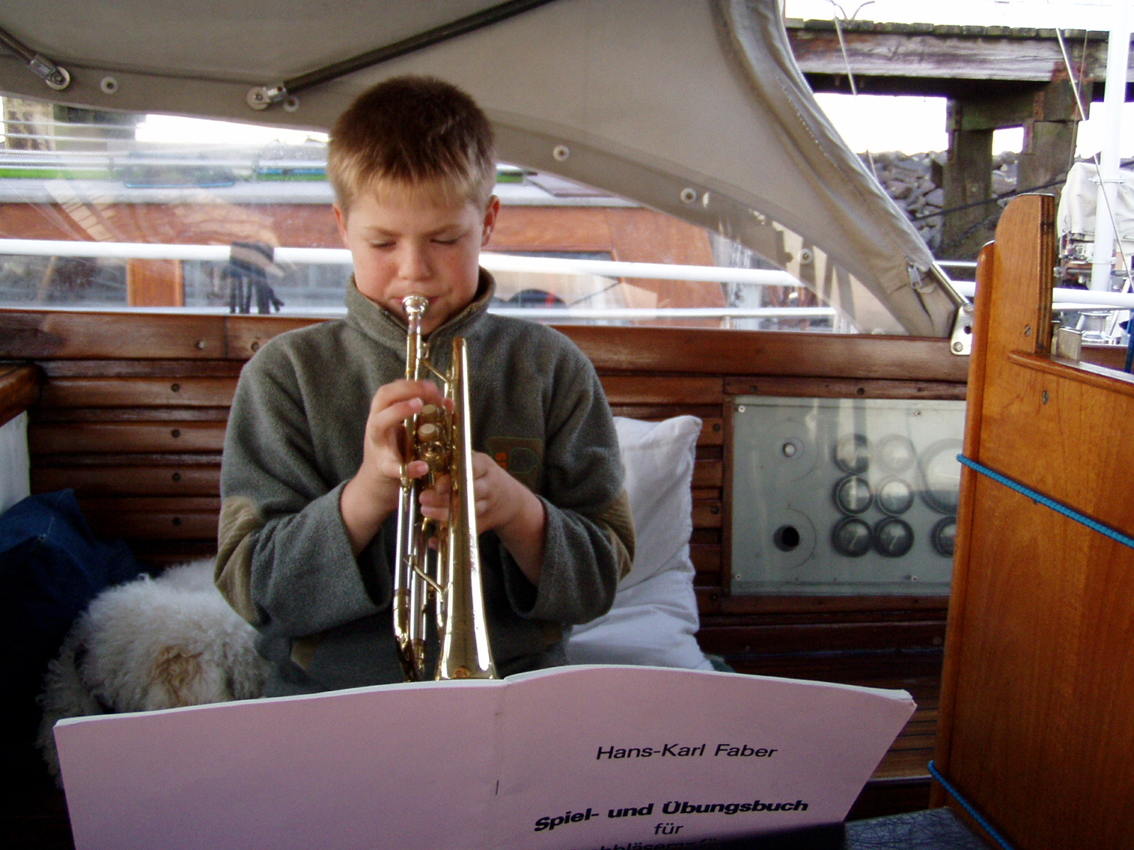 A919ED4A 8753 4805 B436 C69C938625B8pa020513