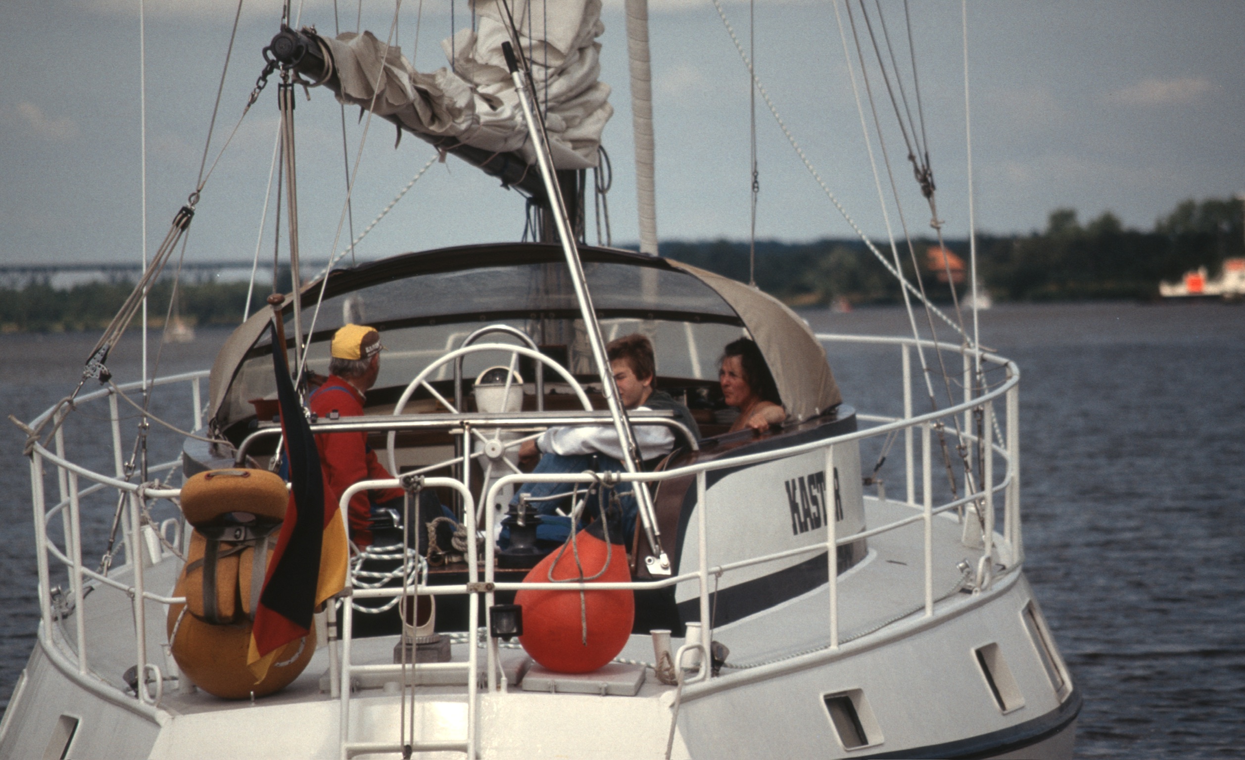 C2638525 7208 40CB BF8B AC85283EB15E2020 03 04 1040